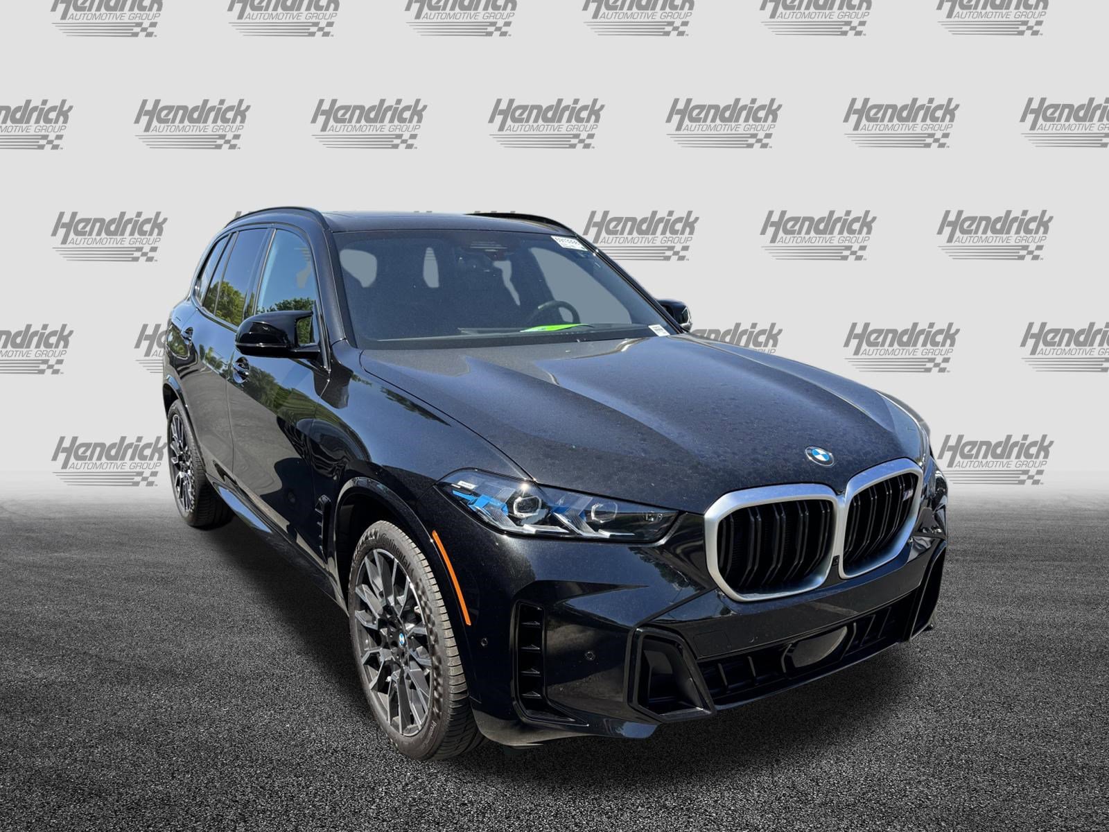 Used 2026 BMW X5 M60i image 2