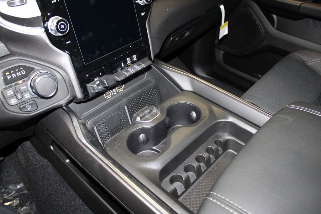 New 2026 RAM 1500 4x4 Crew Cab image 20