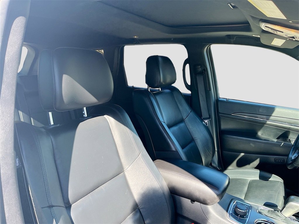 Used 2021 Jeep Grand Cherokee Limited image 28