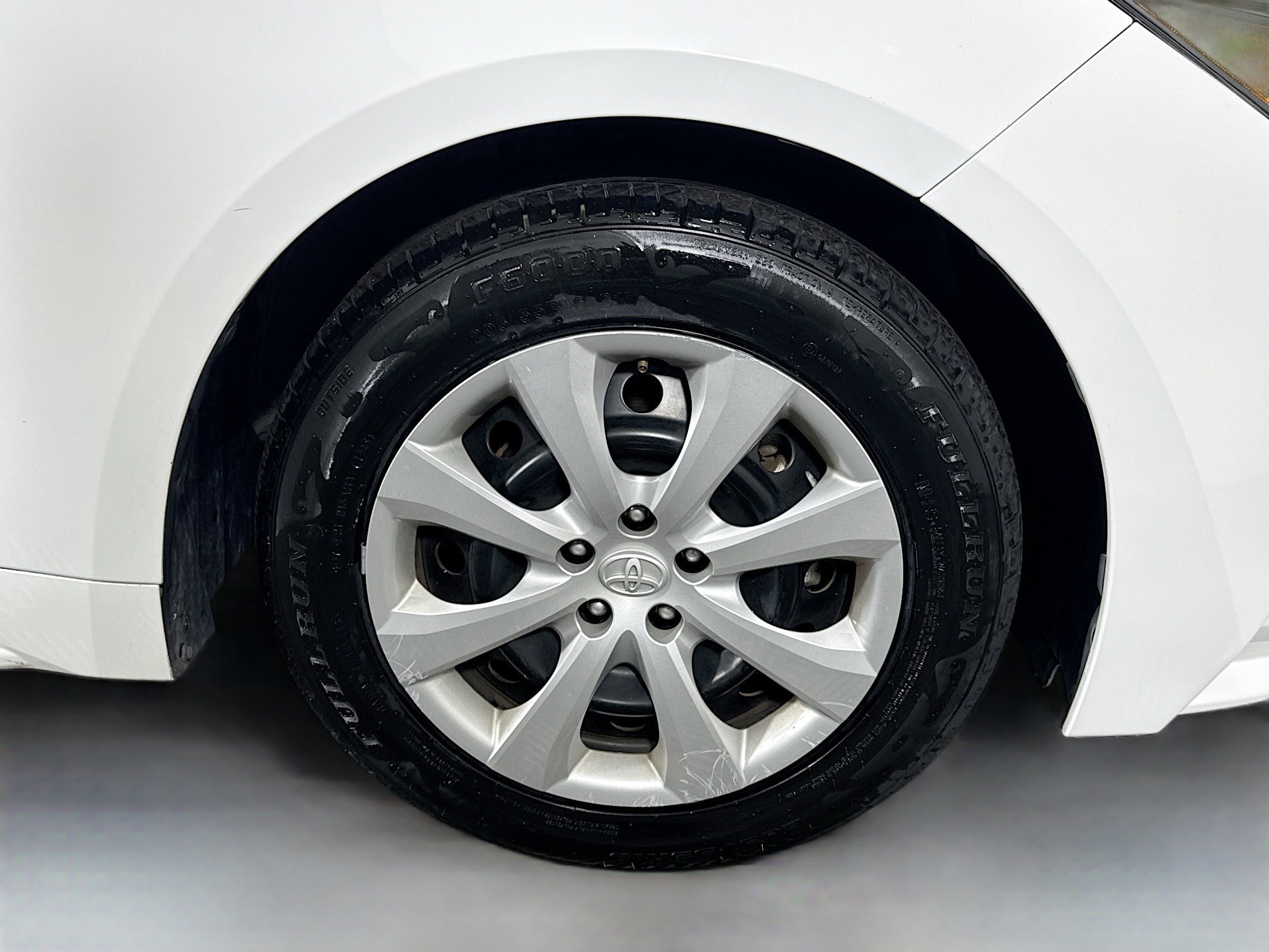 Used 2024 Toyota Corolla LE image 31