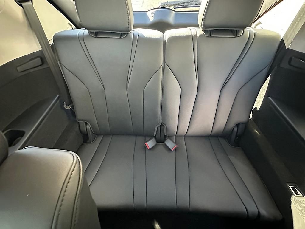 Certified 2025 Acura MDX SH-AWD image 24
