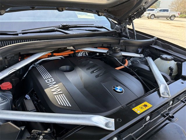 Used 2025 BMW X5 xDrive50e image 28