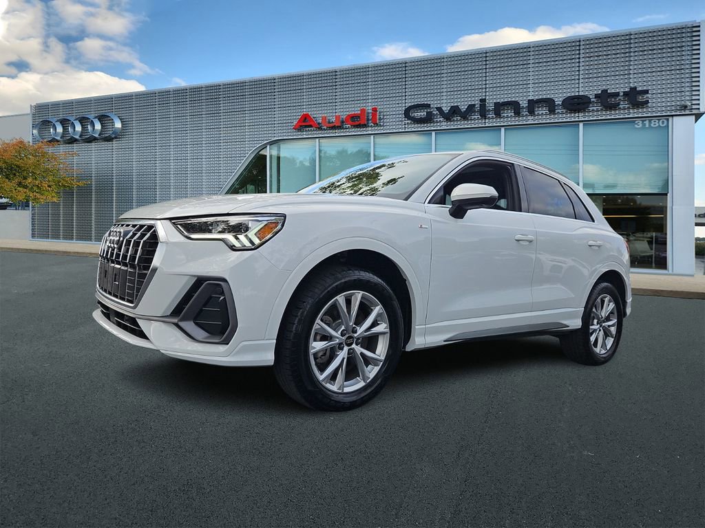Used 2024 Audi Q3 2.0T Premium Plus w/ Premium Plus Package