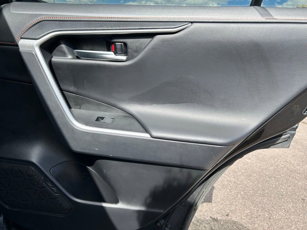 Used 2023 Toyota RAV4 Adventure image 33