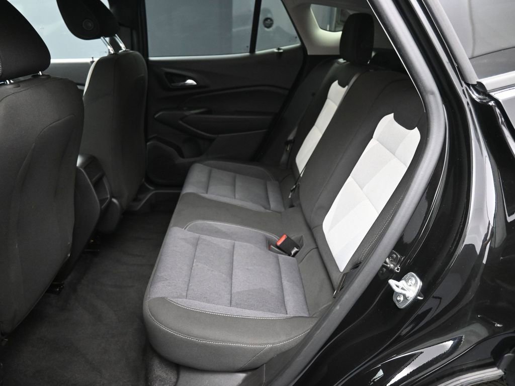 Used 2024 Chevrolet Trax LS w/ Driver Confidence Package image 20