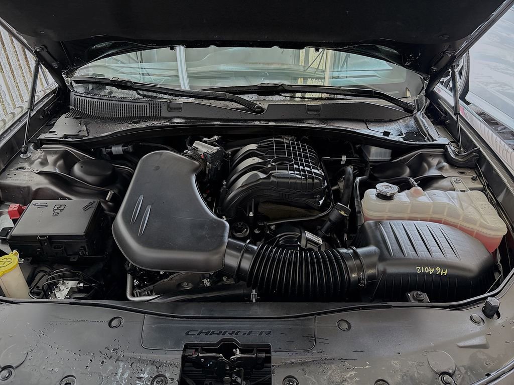 Used 2023 Dodge Charger SXT w/ Blacktop Package image 27