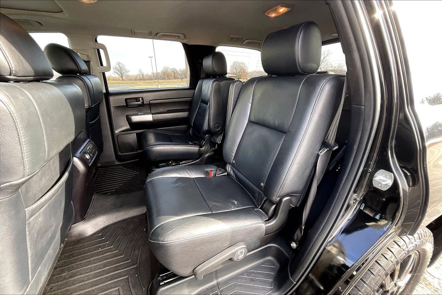 Used 2018 Toyota Sequoia TRD Sport image 18