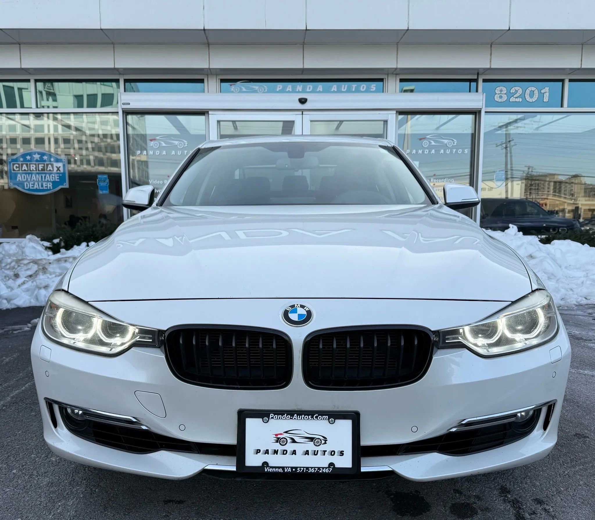 Used 2013 BMW 335i xDrive Sedan AWD/4WD image 2