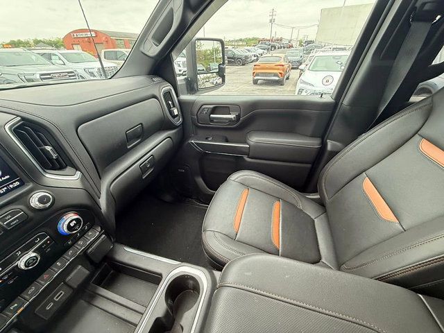 Used 2023 GMC Sierra 2500 AT4 w/ AT4 Premium Plus Package AWD/4WD image 42