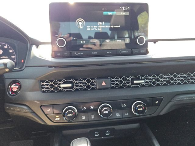 Certified 2023 Honda Accord EX image 18