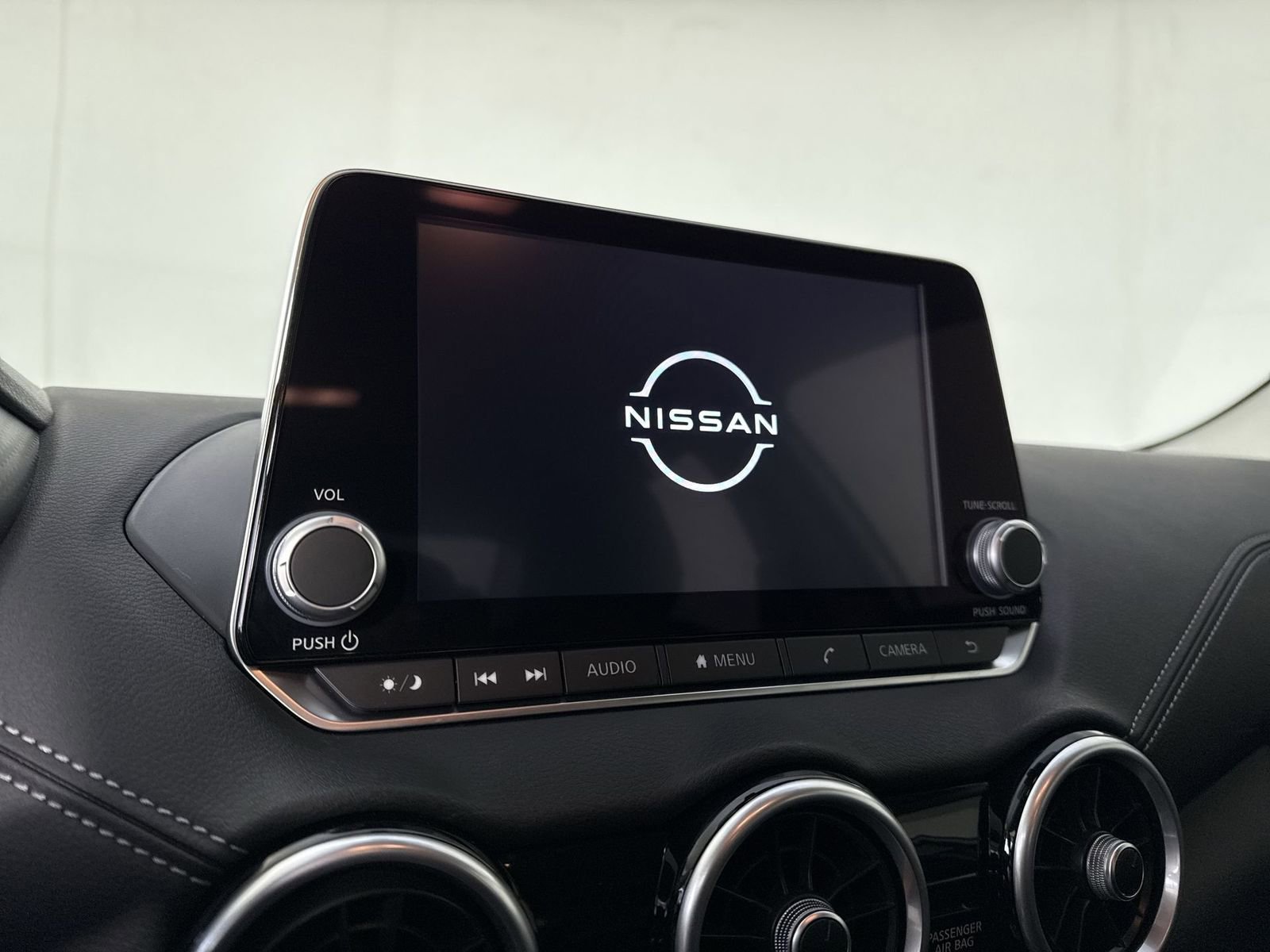 Certified 2025 Nissan Sentra SV image 7