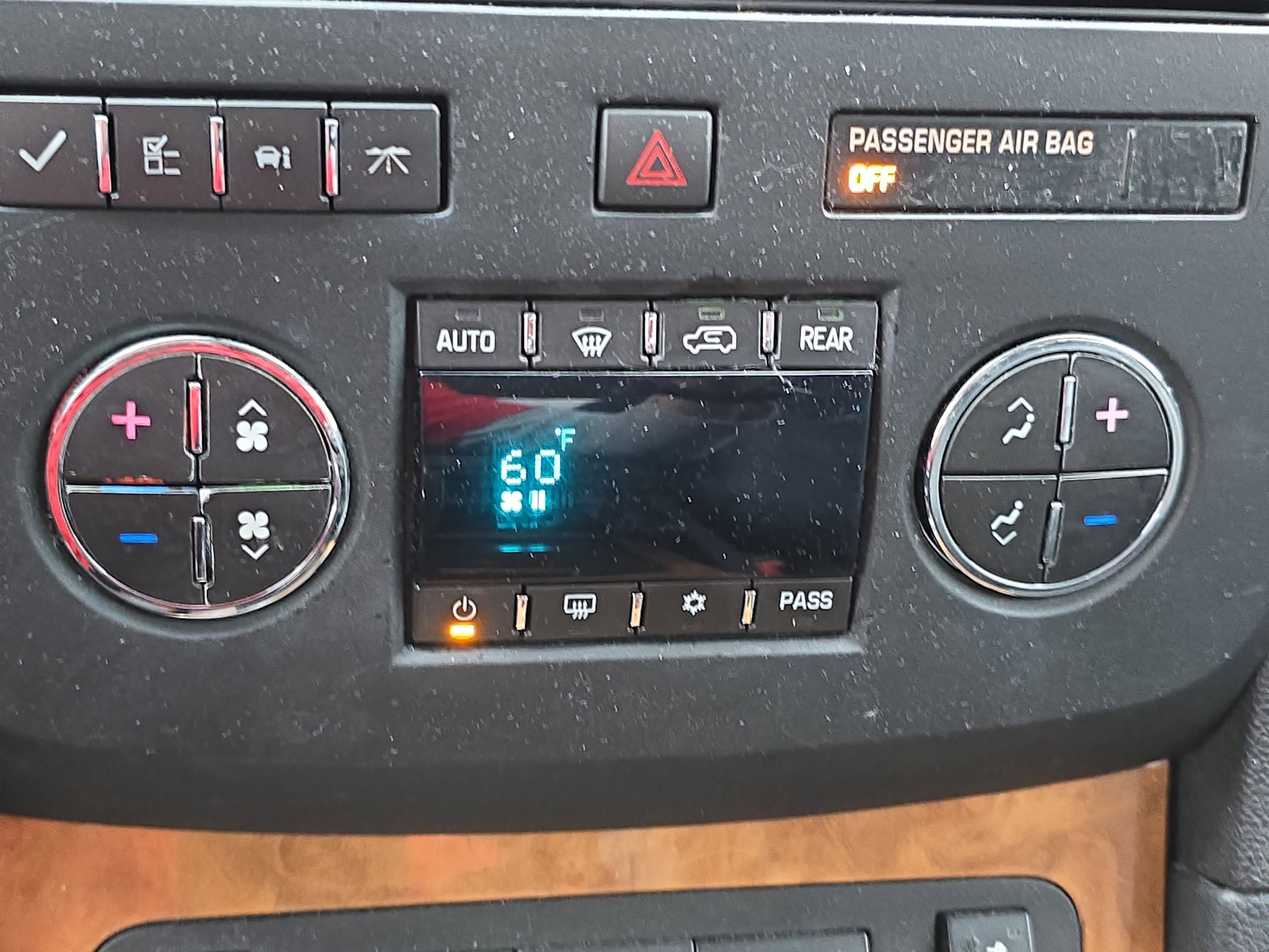 Used 2012 Buick Enclave Leather FWD image 24