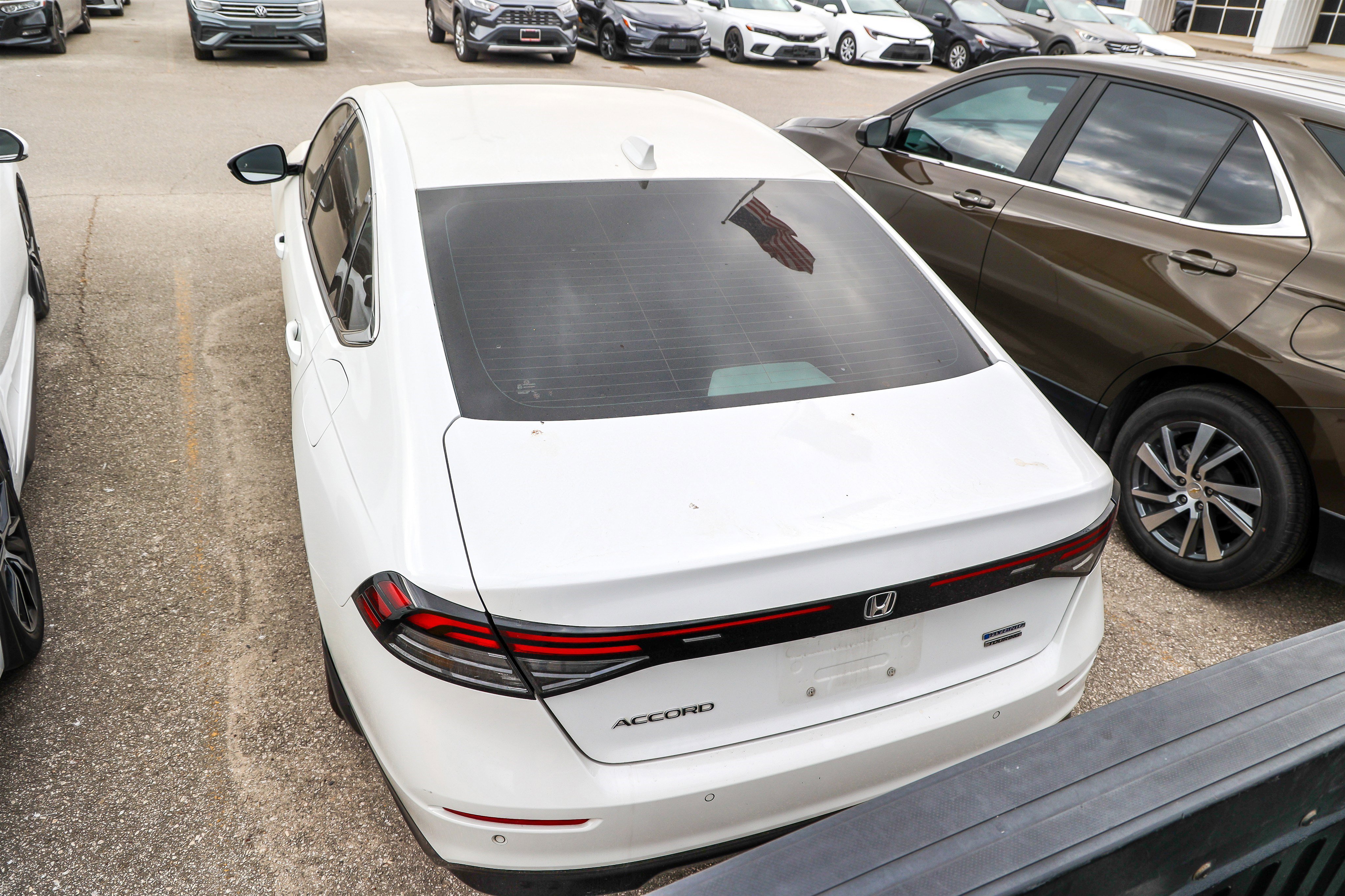 Used 2023 Honda Accord Touring image 10