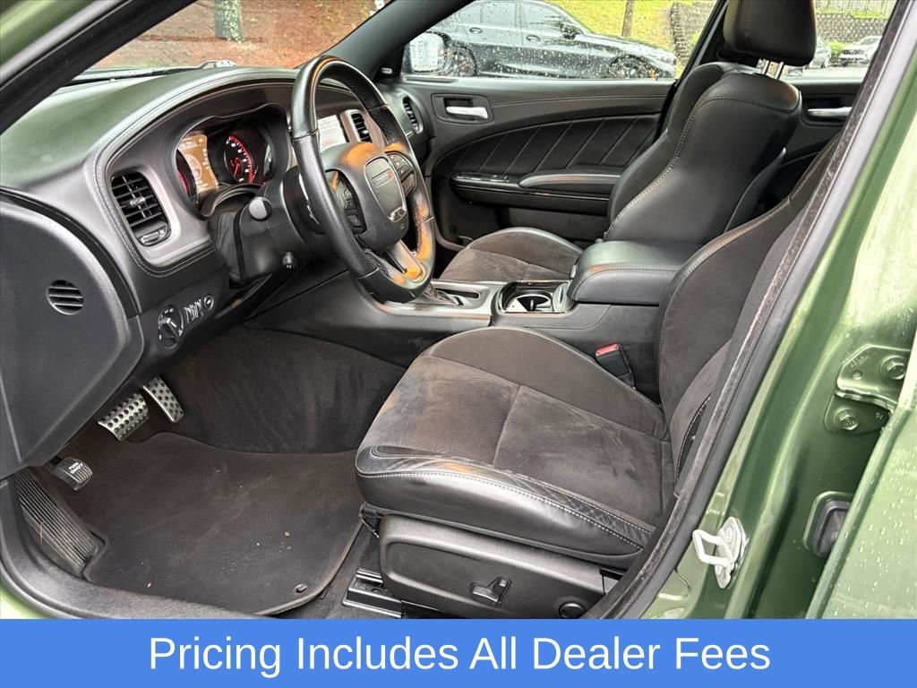 Used 2023 Dodge Charger R/T w/ Plus Group RWD image 15
