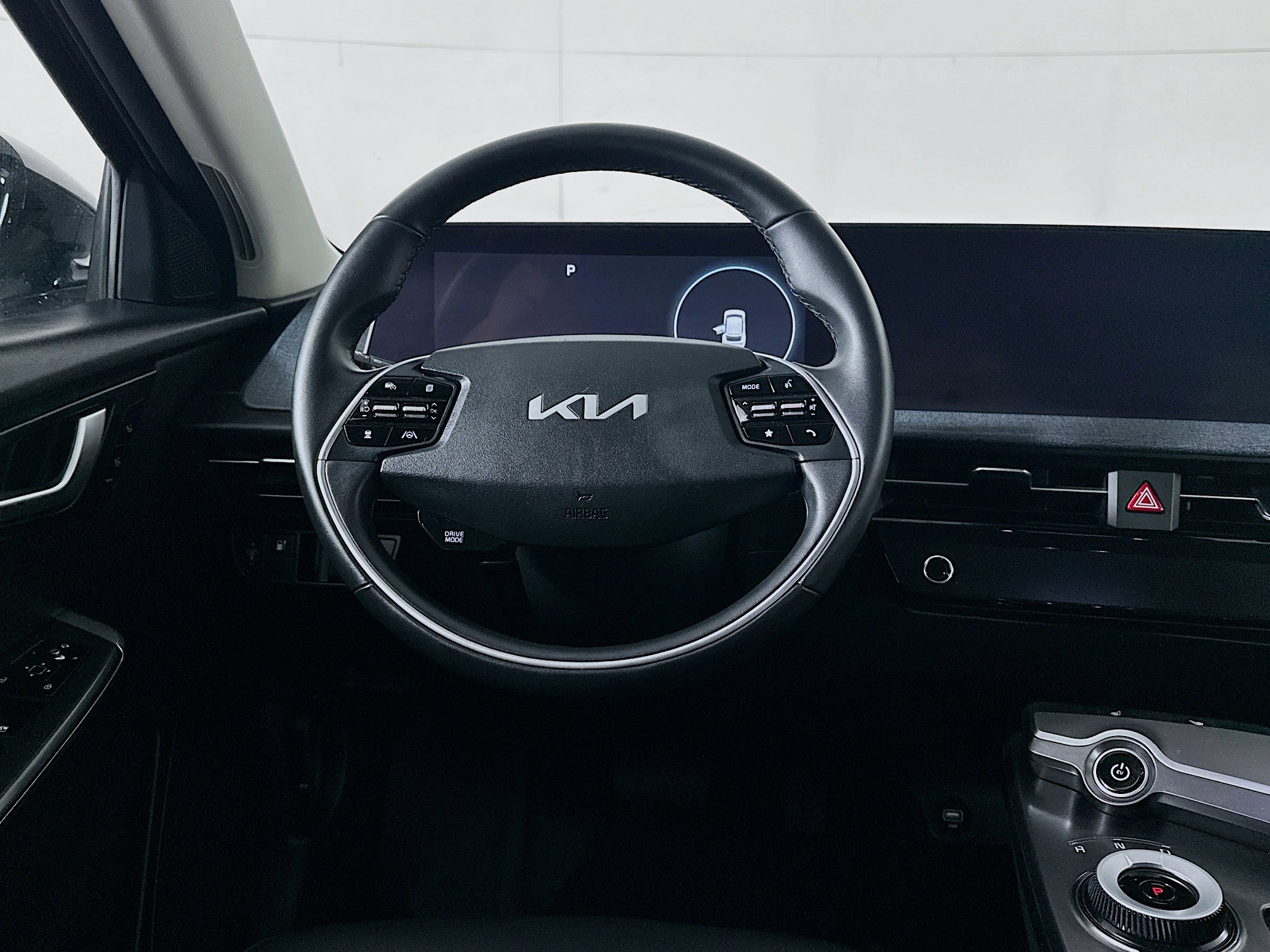 Used 2023 Kia EV6 Light image 18