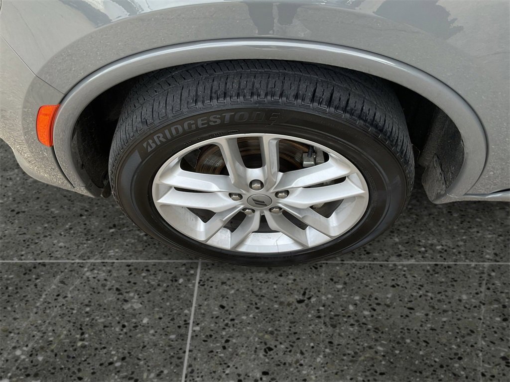 Used 2024 Dodge Durango GT image 13