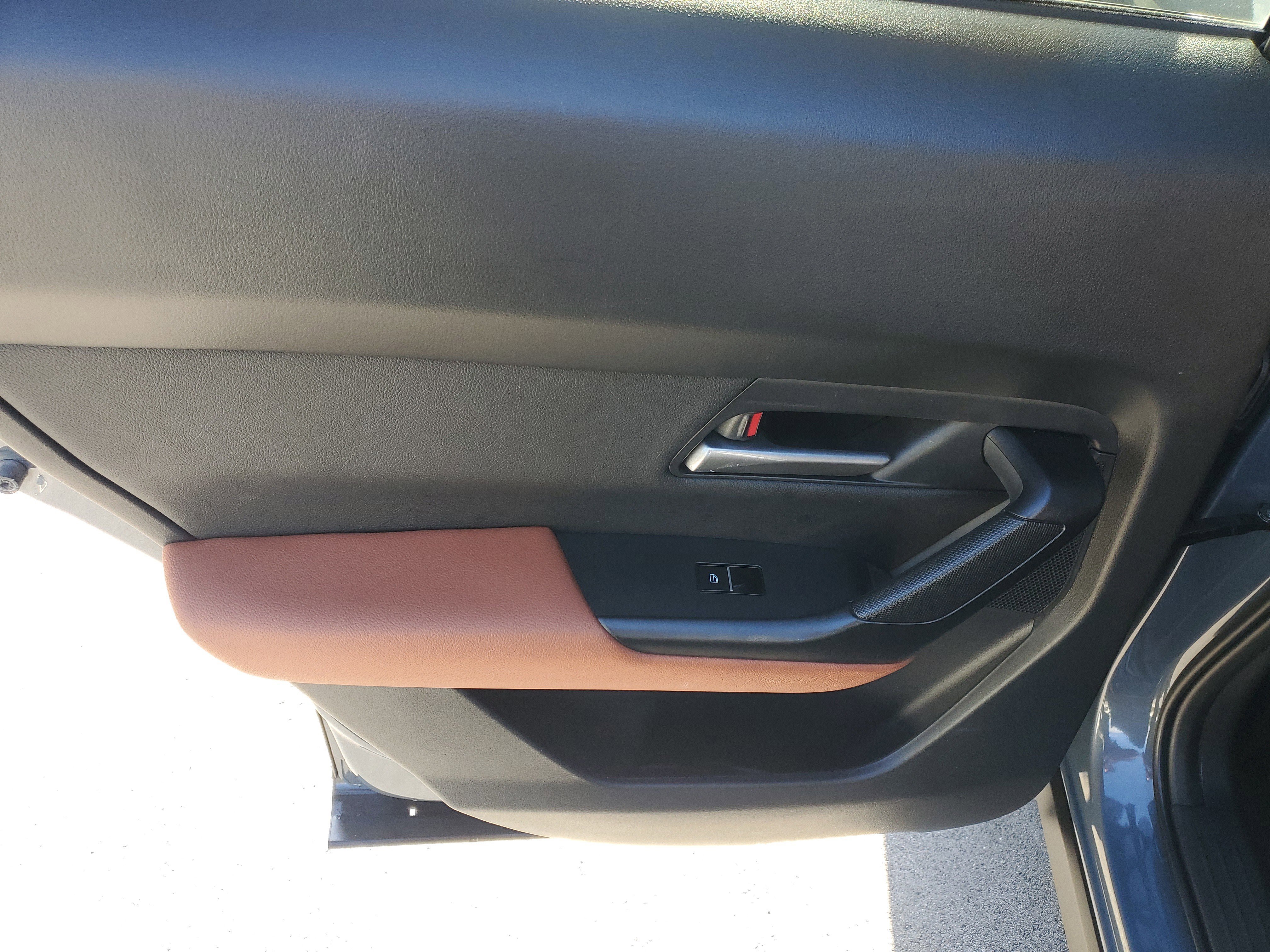 Used 2023 MAZDA CX-50 Meridian Edition w/ Apex Package image 14