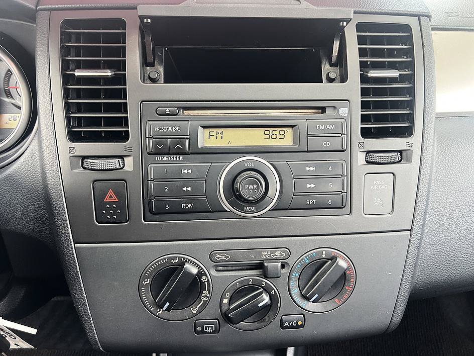 Used 2007 Nissan Versa 1.8 S w/ PWR Pkg FWD image 23