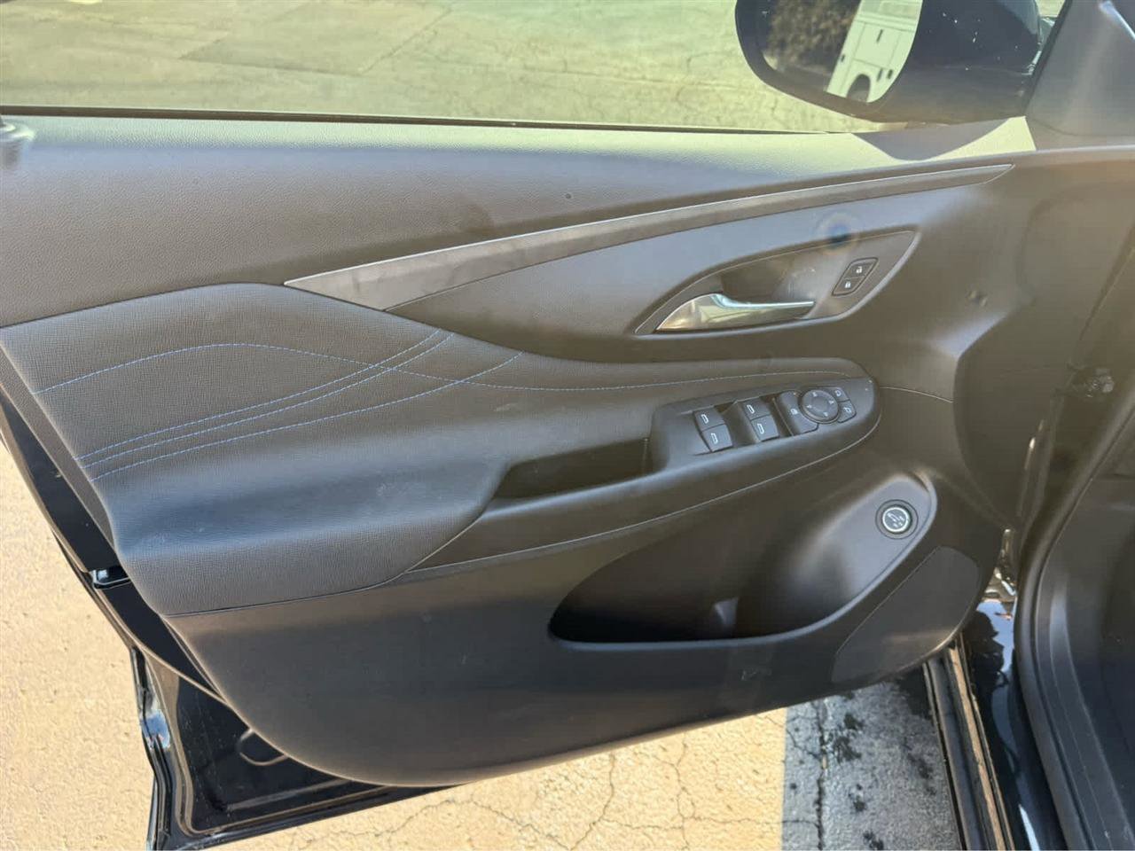 Used 2026 Buick Envista Sport Touring w/ Convenience II Package image 17