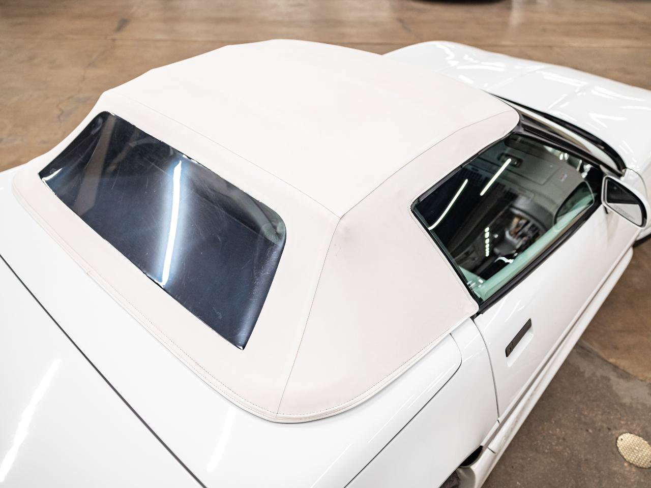 Used 1992 Chevrolet Corvette Convertible RWD image 20