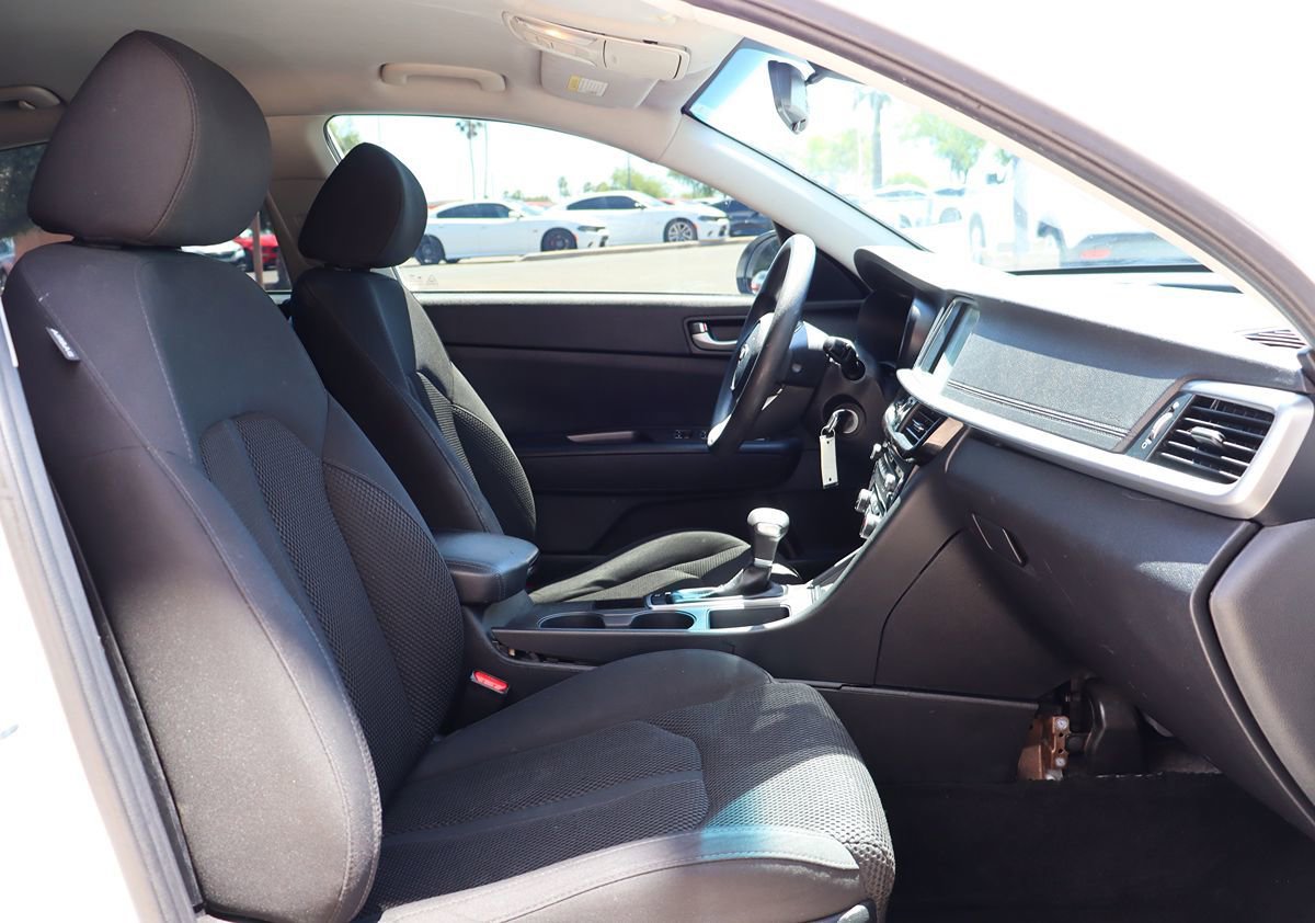 Used 2020 Kia Optima LX FWD image 33