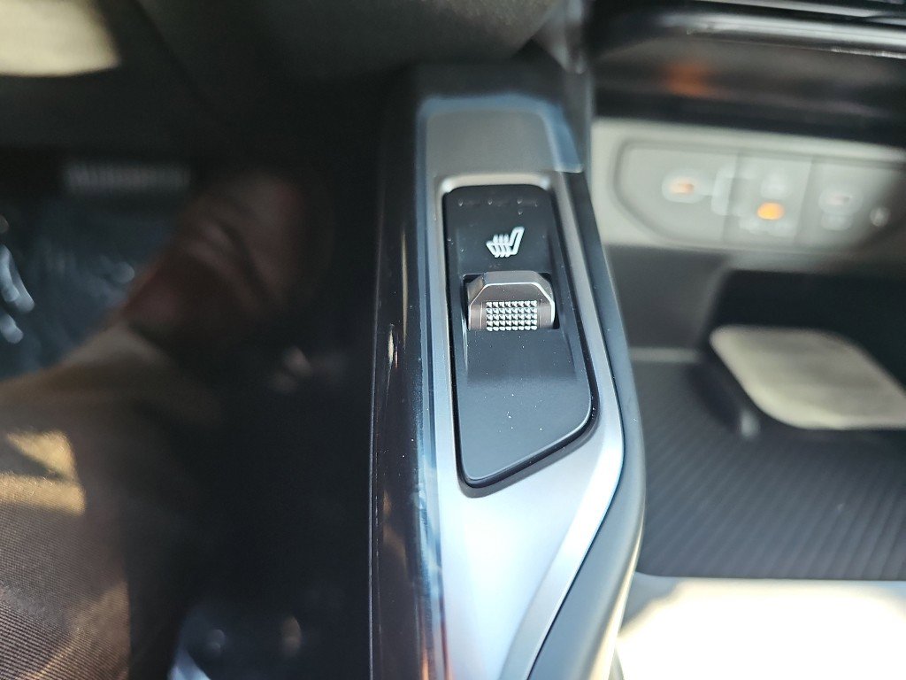 New 2026 Kia Sorento EX image 18