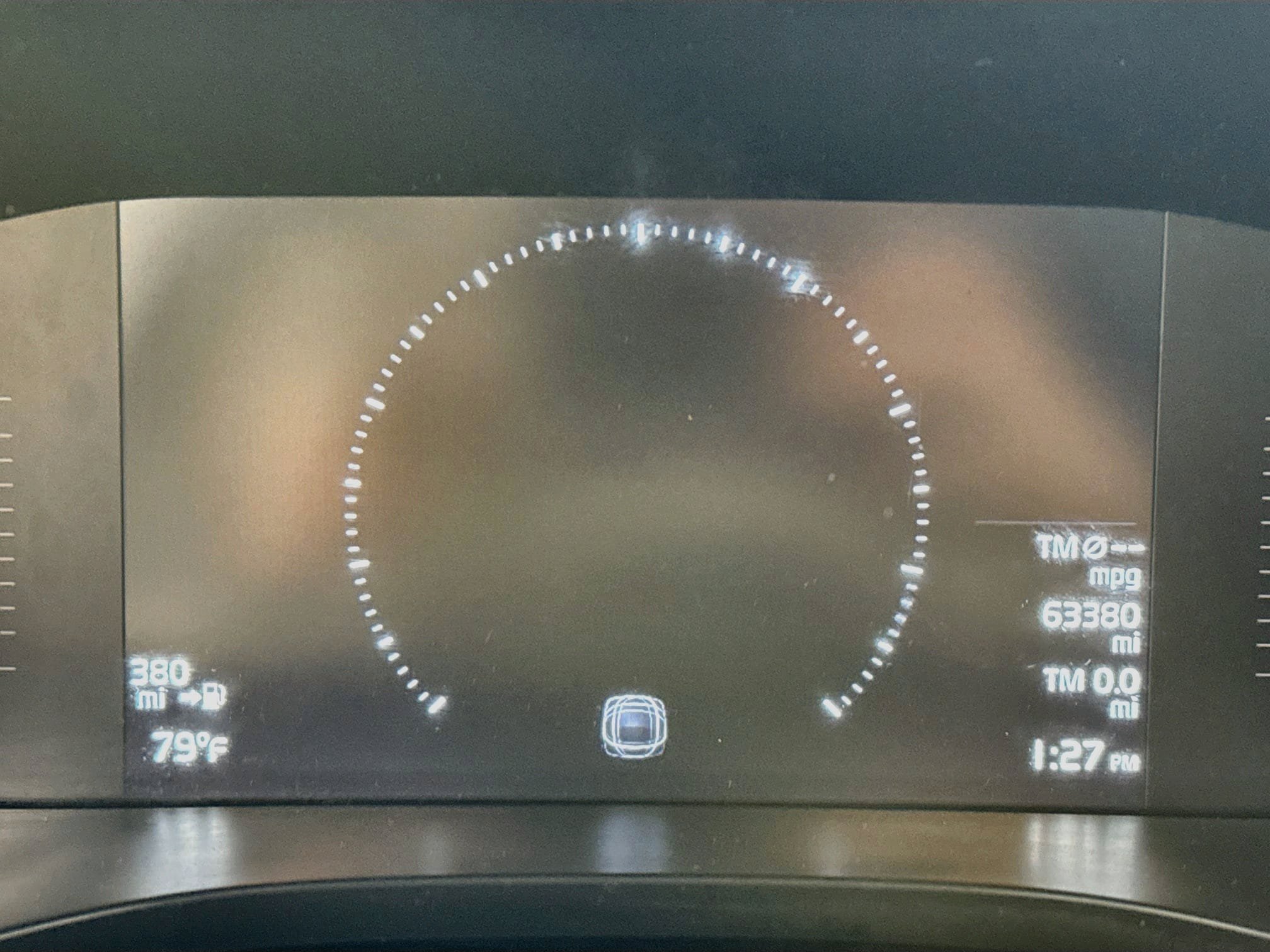 Used 2019 Volvo XC60 T5 Momentum w/ Premium Package AWD/4WD image 17