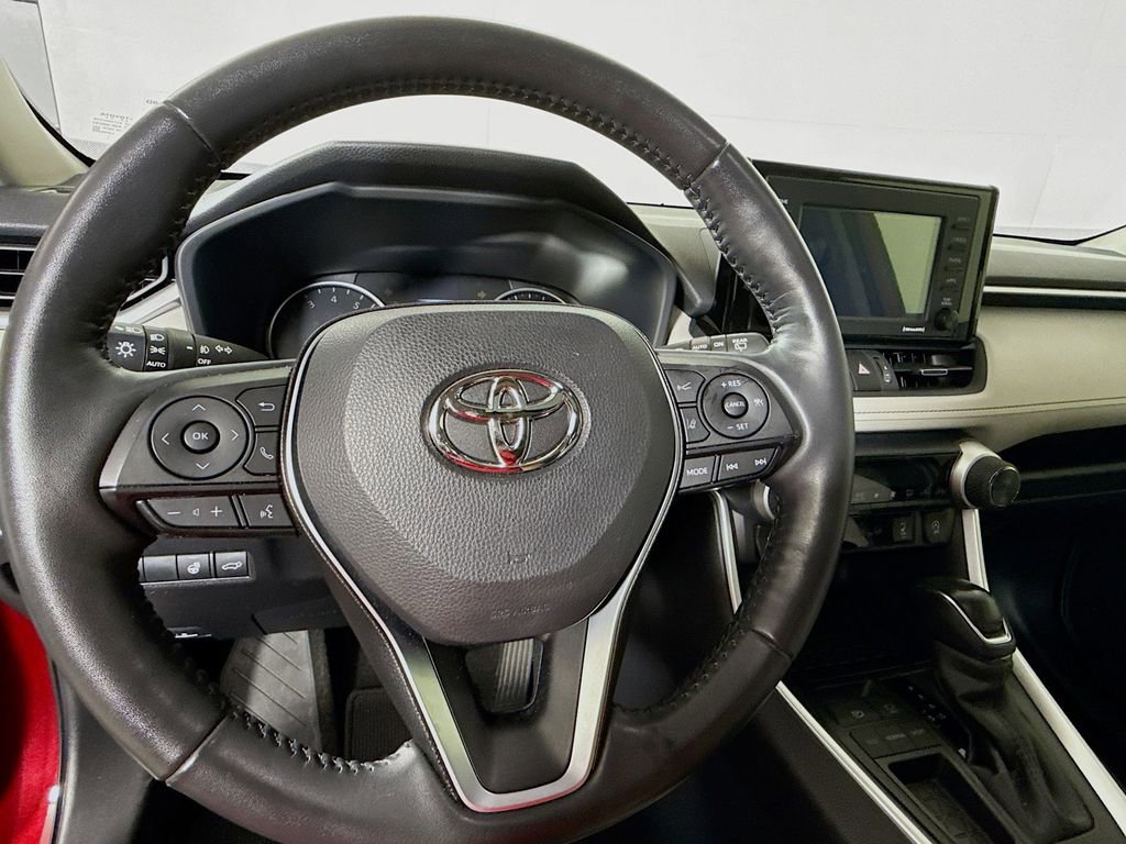 Certified 2022 Toyota RAV4 XLE Premium FWD image 12