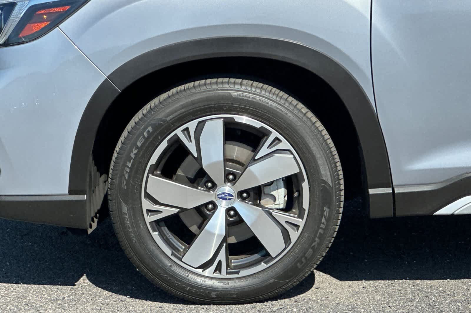 Used 2020 Subaru Forester Touring AWD/4WD image 33