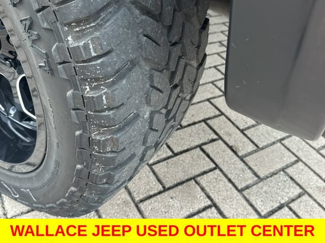 Used 2021 Chevrolet Silverado 1500 LT Trail Boss w/ Bed Protection Package AWD/4WD image 14