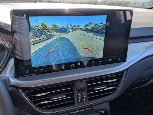 Used 2024 Ford Escape SE image 18