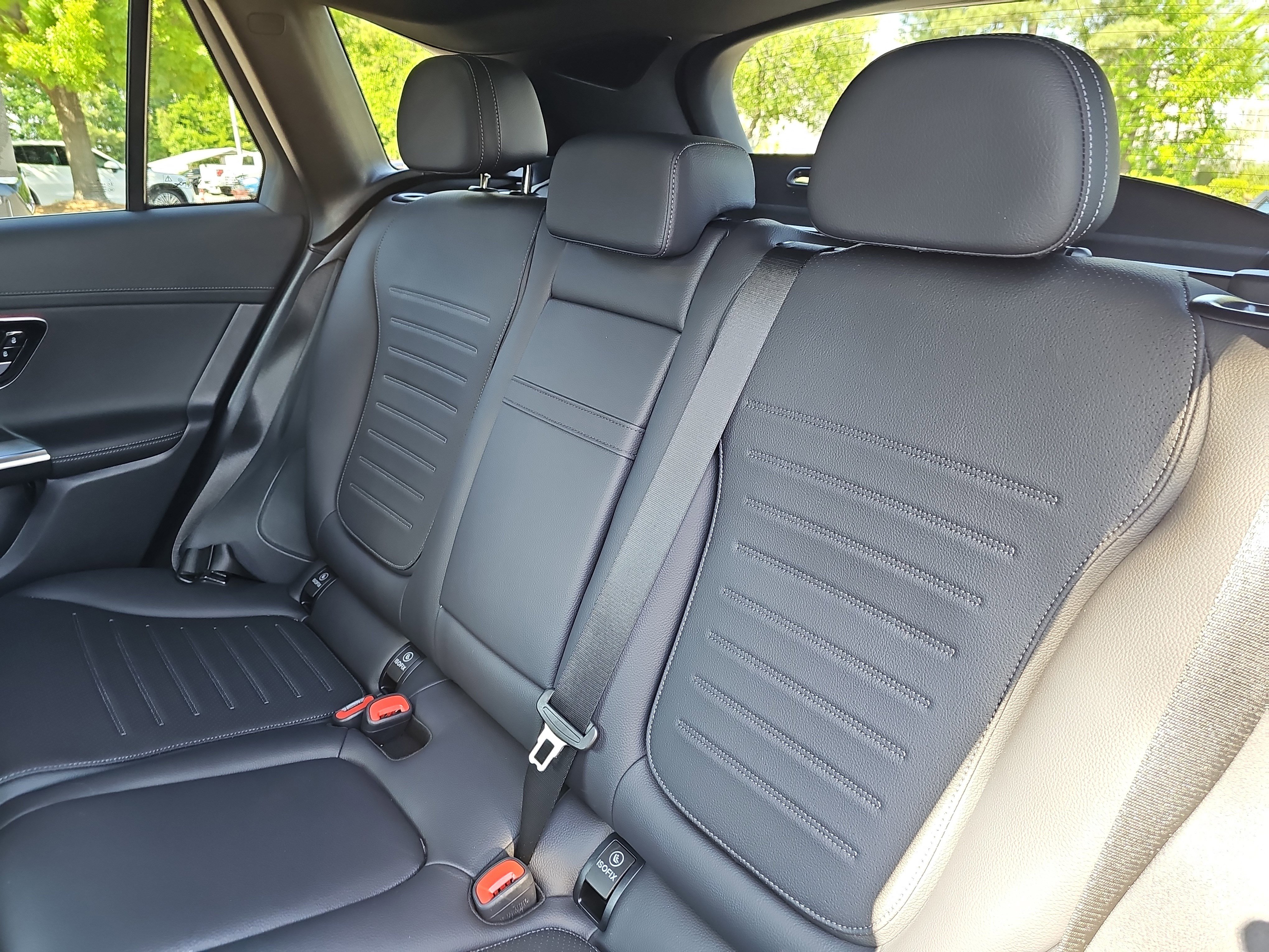 Certified 2026 Mercedes-Benz GLC 300 4MATIC image 16