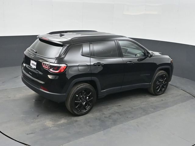 New 2026 Jeep Compass Latitude image 31