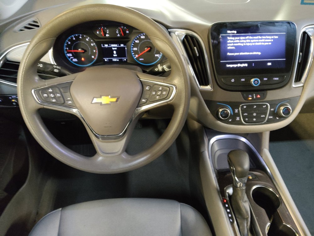 Used 2021 Chevrolet Malibu LT image 22