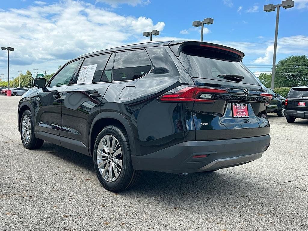 Certified 2025 Toyota Grand Highlander AWD image 3
