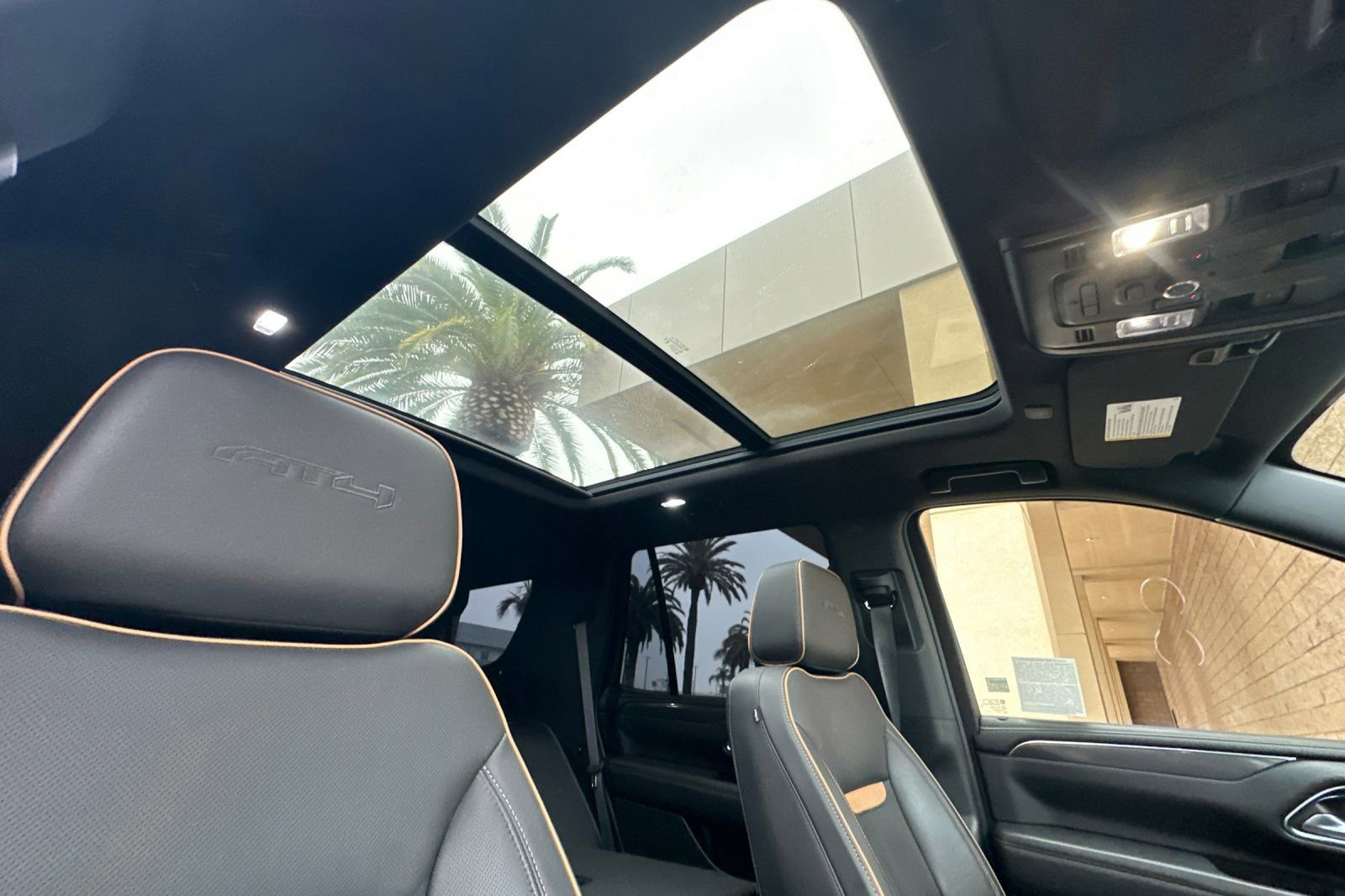 Used 2023 GMC Yukon AT4 image 19