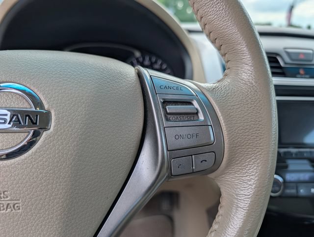 Used 2013 Nissan Altima 2.5 SV FWD image 20