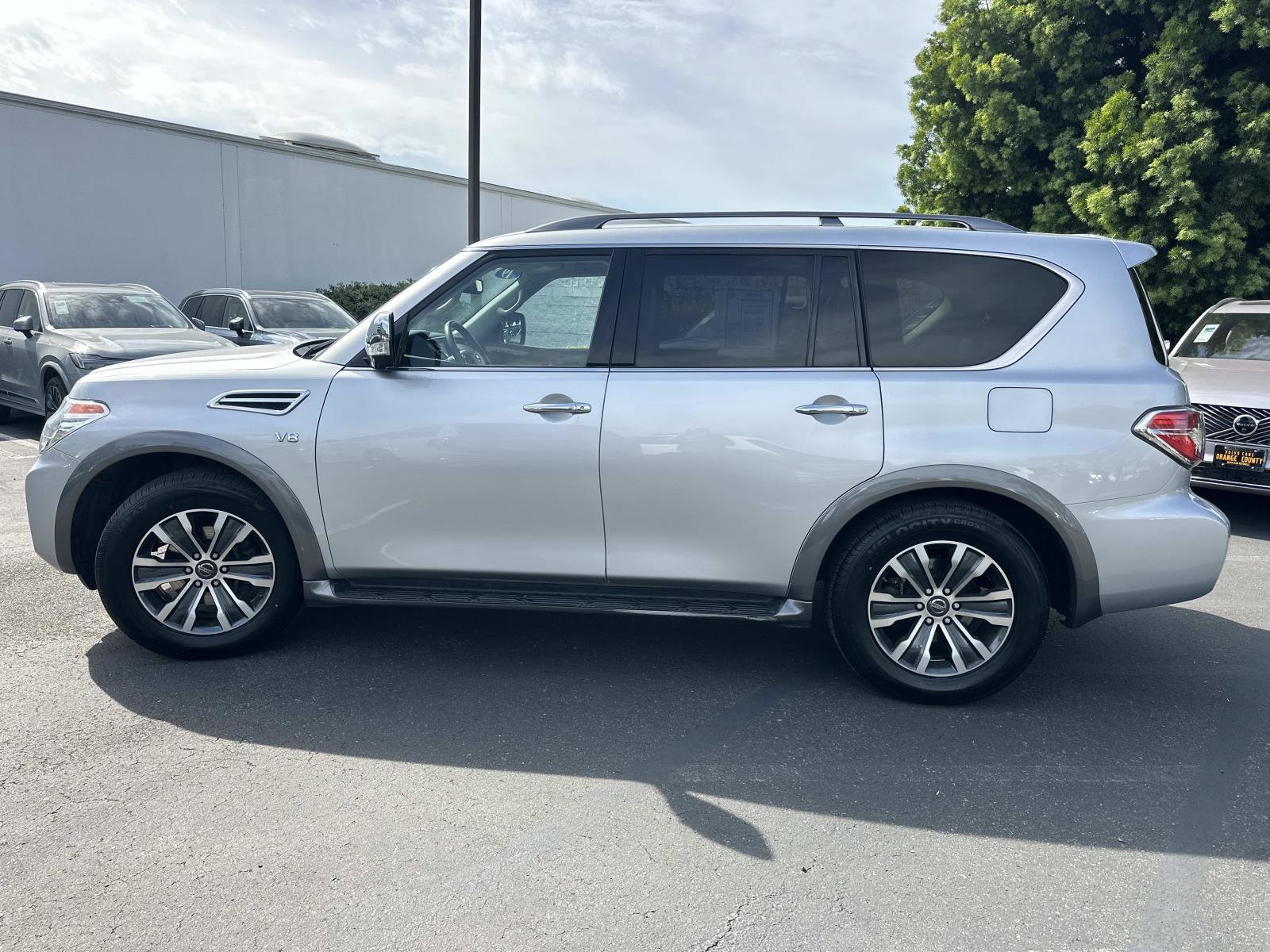 Used 2019 Nissan Armada SL w/ Premium Package image 7