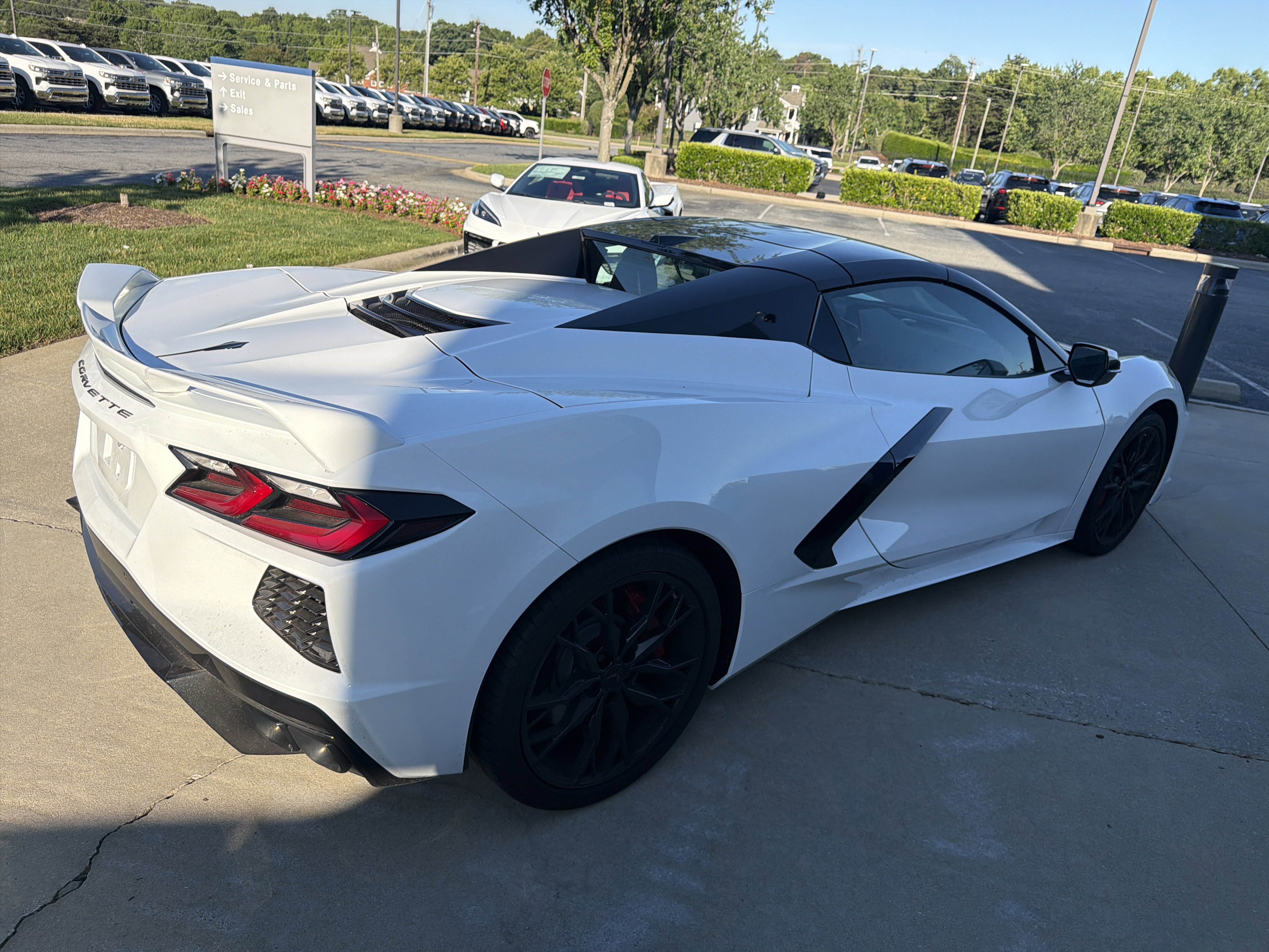 Used 2023 Chevrolet Corvette Stingray Preferred Conv w/ Z51 Performance Package RWD image 10