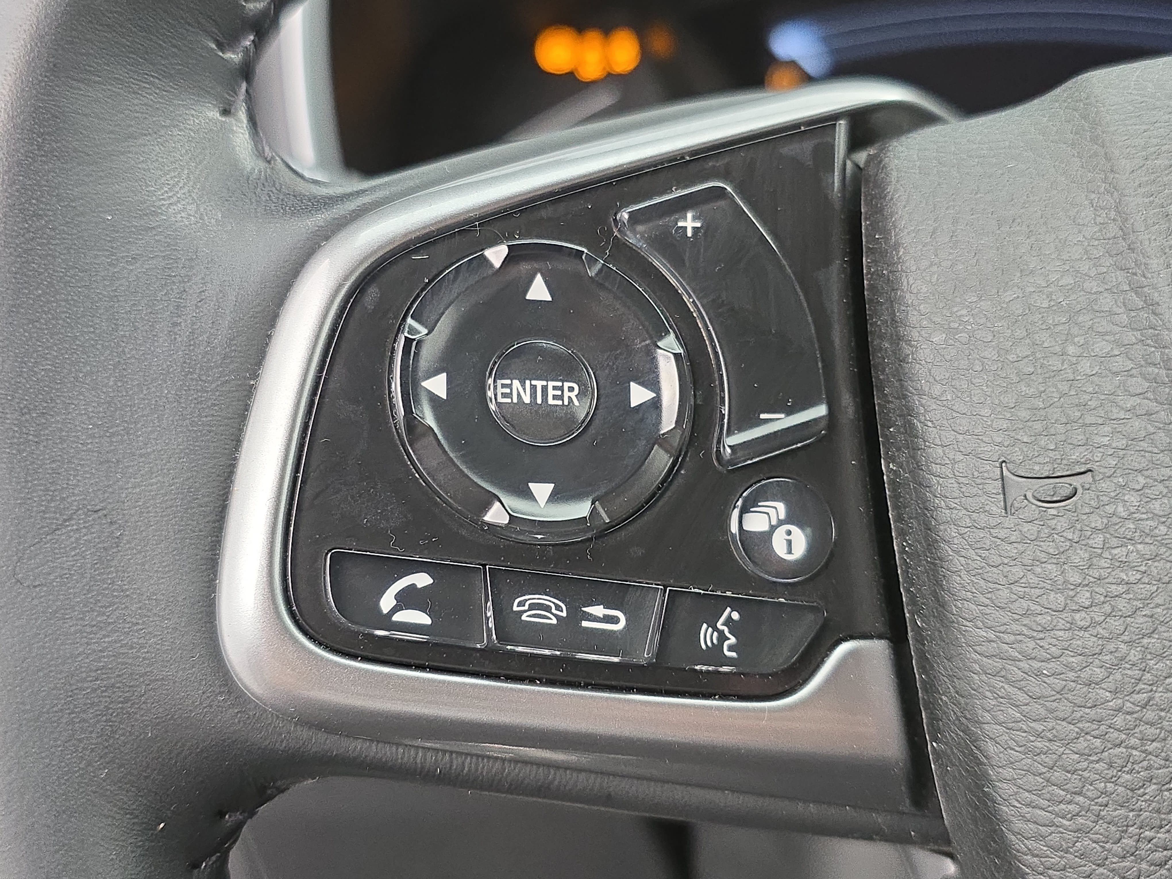 Used 2021 Honda CR-V Touring image 17