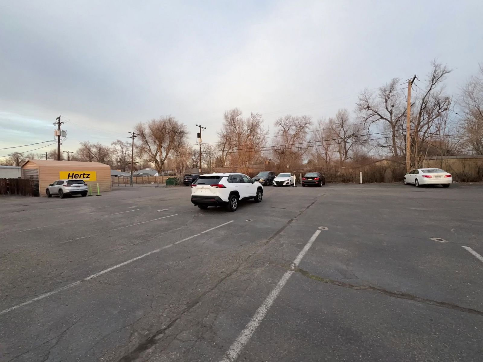 Used 2025 Toyota RAV4 LE image 7