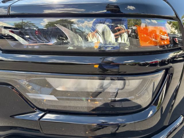 New 2026 RAM 3500 Big Horn AWD/4WD image 9