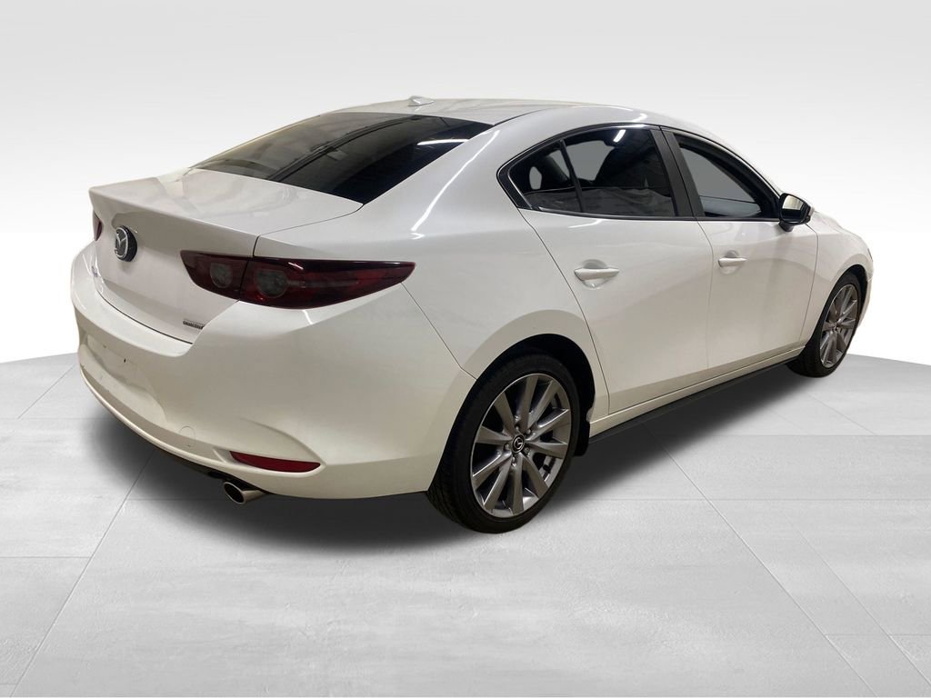 Used 2020 MAZDA MAZDA3 Sedan w/ Preferred Package FWD image 8