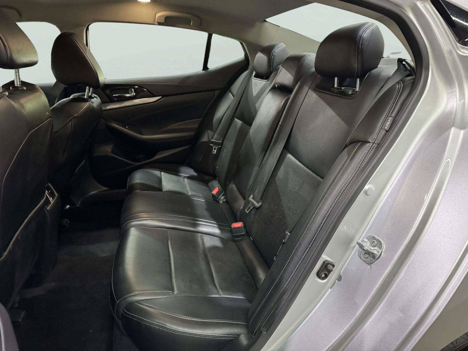 Used 2021 Nissan Maxima 3.5 SV w/ Floor Mat Group FWD image 39