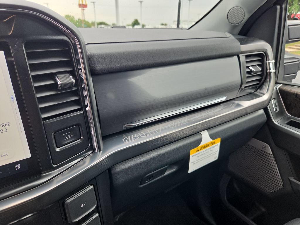 New 2027 Ford F250 Lariat w/ Black Appearance Package AWD/4WD image 37