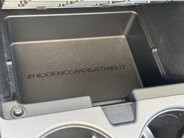 Certified 2023 Toyota Prius LE image 11