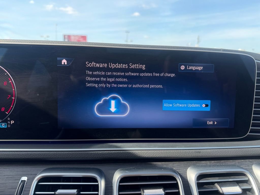 Certified 2024 Mercedes-Benz GLS 450 4MATIC image 19