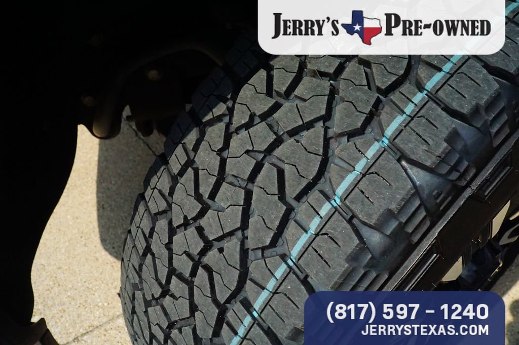 Used 2024 GMC Sierra 2500 Denali Ultimate AWD/4WD image 8