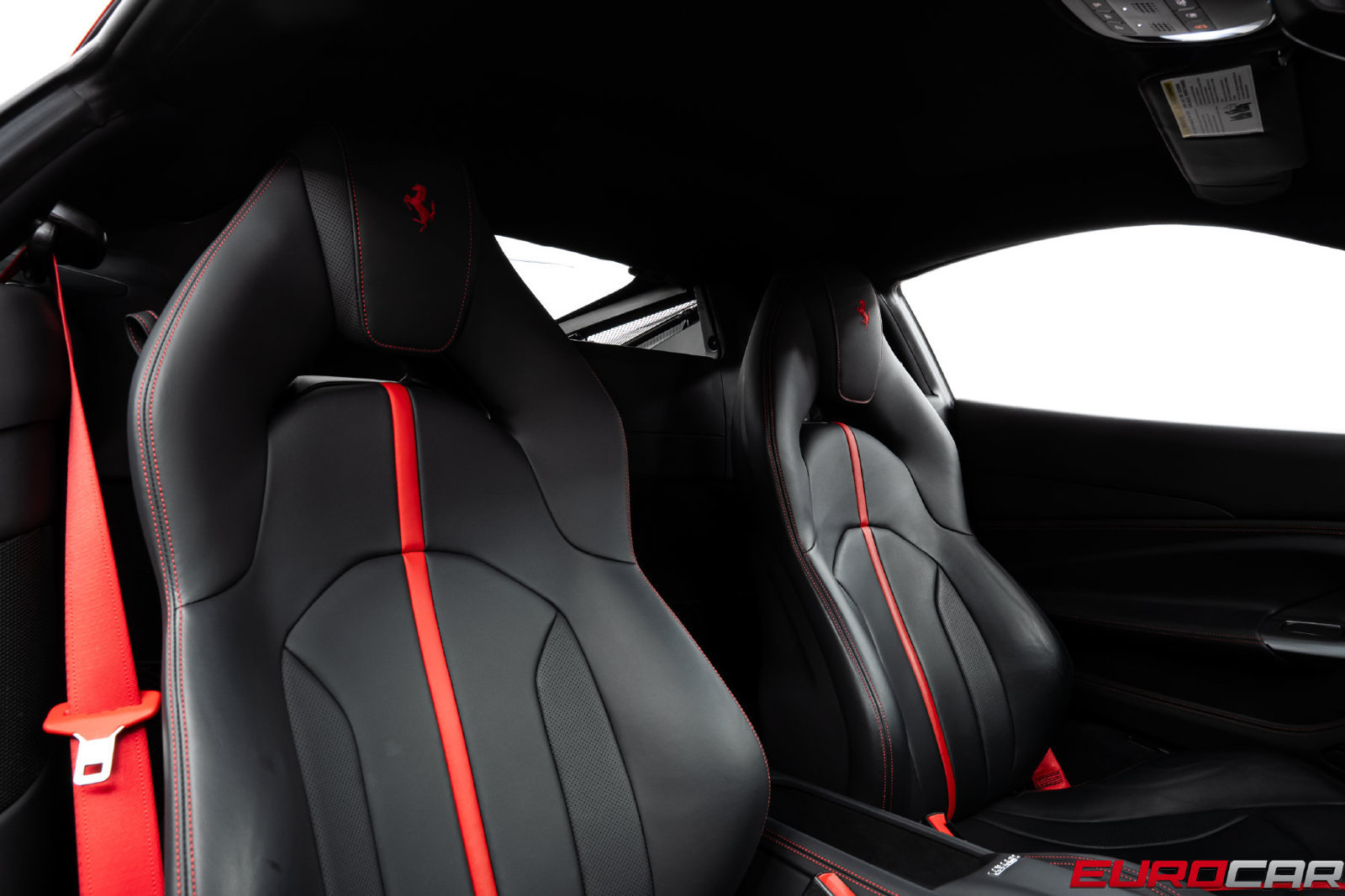 Used 2022 Ferrari F8 Tributo RWD image 40