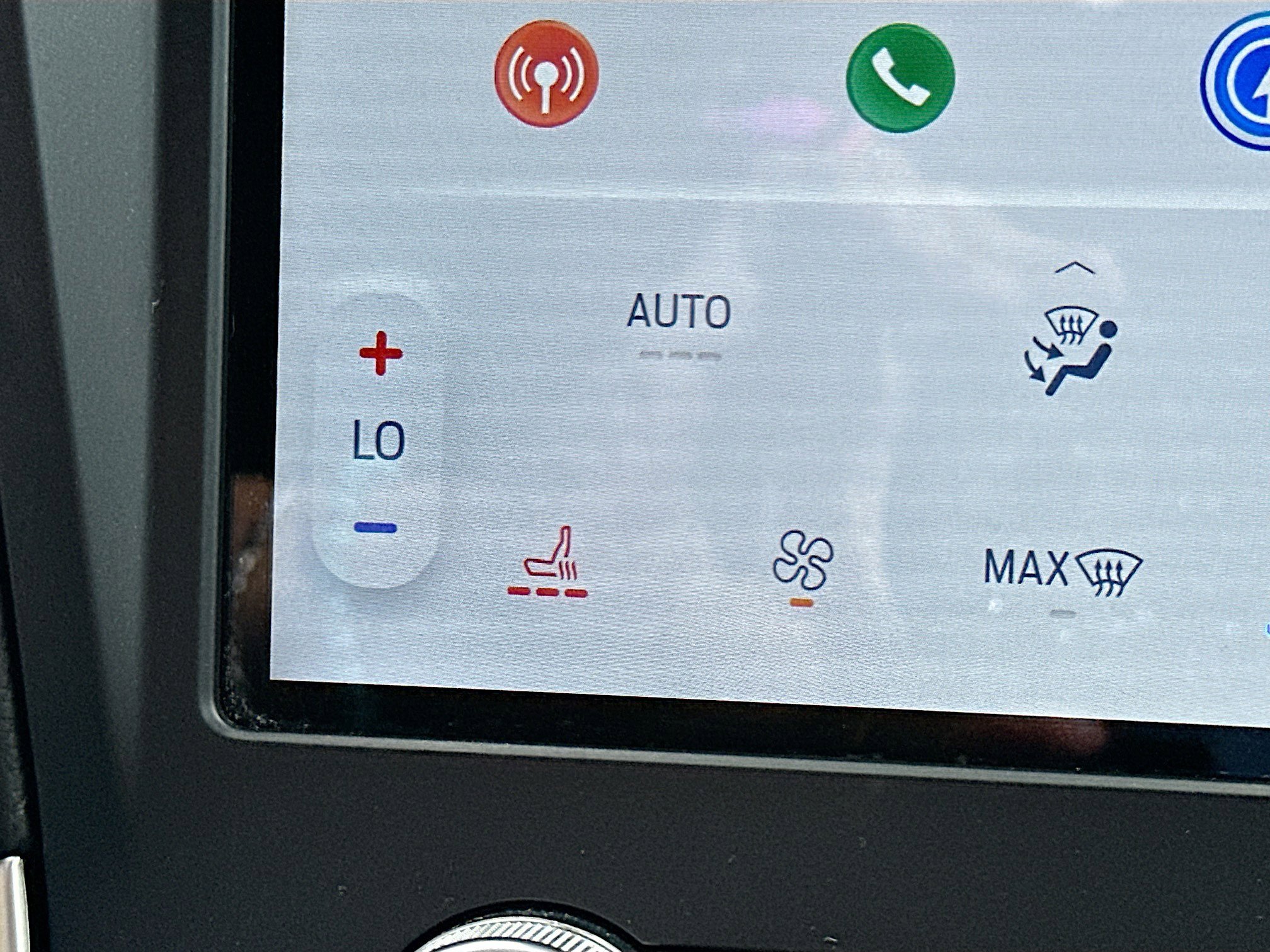 Certified 2024 Ford Edge SEL image 20